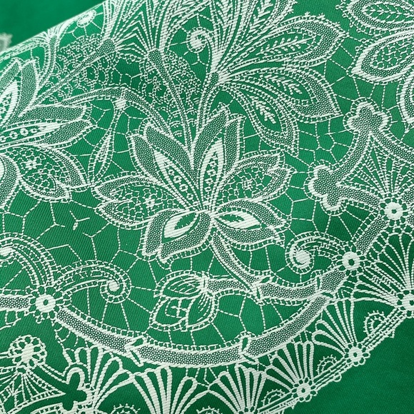 San Souci scuba material skater skirt, lace print over green size S NWT - Picture 2 of 5